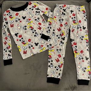 ‼️SOLD‼️Kid’s Mickey Mouse Disney Pajamas